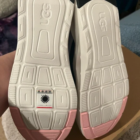 UGG authentic LA Flex - Picture 5 of 7